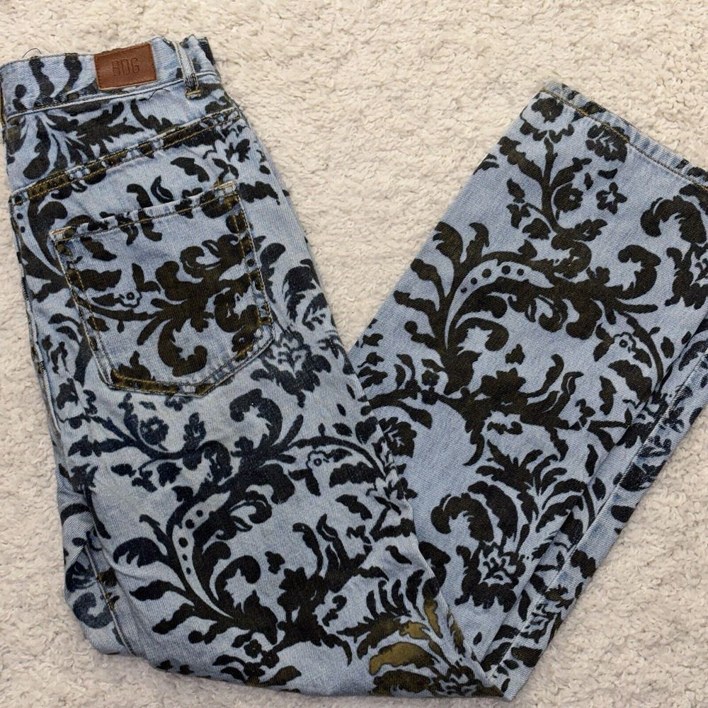 BDG High-Waisted Velvet Burnout Cowboy‎ Jean Women's 26 Straight Leg Retro Rodeo